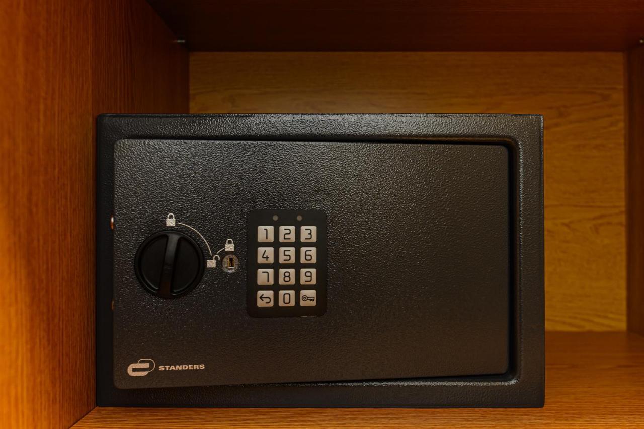 Hotel Dukat 구라후모룰루이 외부 사진